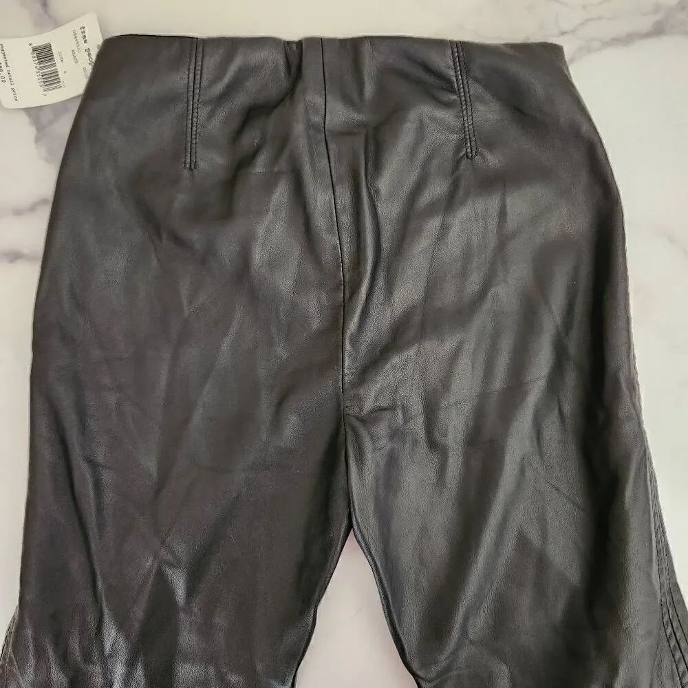 Free people black vegan faux leather skinny pants zippered bottoms NEW size 4